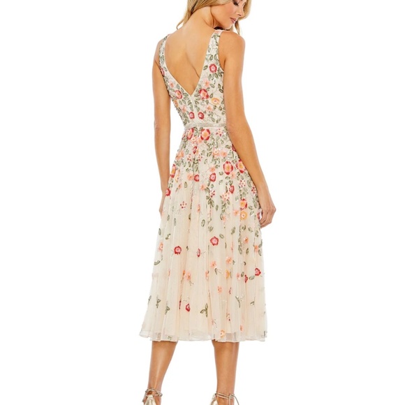 Mac Duggal #5527 Brand New W/Tags Designer MIDI Embroidered dress - Picture 3 of 12